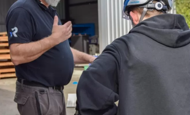 Création d'événement team building avec gyropode, Lyon 3, LOC’VENT